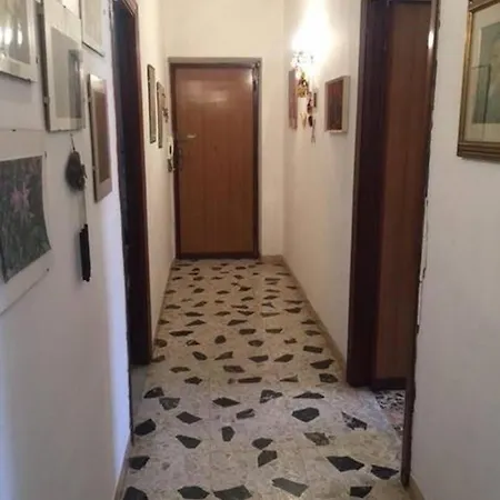Cheap Holidays Apartment
