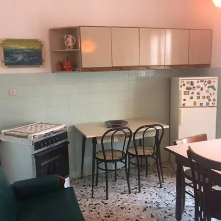 Cheap Holidays Apartment Alghero